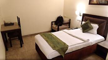 Goroomgo Fairway Amritsar