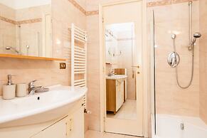 Casa Savorelli in Rome