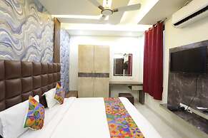 Goroomgo Naman Hotel and Banquet Kanpur