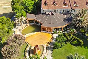 Lycus River Thermal Hotel