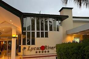Lycus River Thermal Hotel