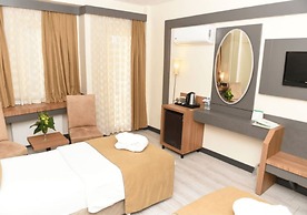 Lycus River Thermal Hotel