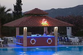 Lycus River Thermal Hotel
