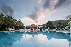 Lycus River Thermal Hotel