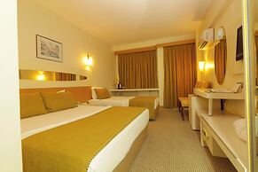 Lycus River Thermal Hotel