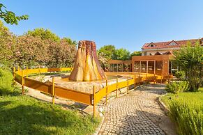 Lycus River Thermal Hotel