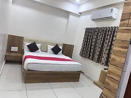 Goroomgo Arsh Inn Ahmedabad