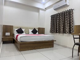 Goroomgo Arsh Inn Ahmedabad