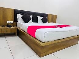 Goroomgo Arsh Inn Ahmedabad