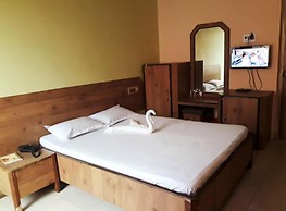 Goroomgo New Parbati Palace Puri