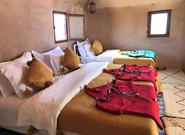 Sahara vibes luxury camp
