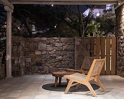 Saint Anna Villas Mykonos by Aura Homes