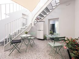 Zuara9room RIMNI Bed&Breakfast