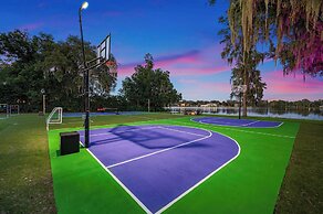 Exquisite Villa With Pool&games- 18 Guests