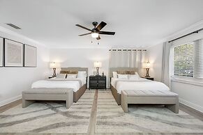 Exquisite Villa With Pool&games- 18 Guests