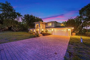 Exquisite Villa With Pool&games- 18 Guests