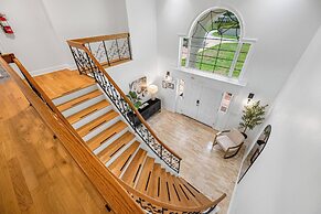 Exquisite Villa With Pool&games- 18 Guests