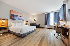 La Quinta Inn & Suites by Wyndham La Habra