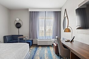 La Quinta Inn & Suites by Wyndham La Habra