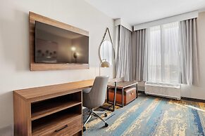 La Quinta Inn & Suites by Wyndham La Habra