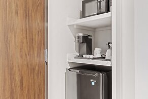 La Quinta Inn & Suites by Wyndham La Habra