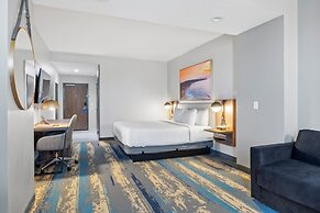 La Quinta Inn & Suites by Wyndham La Habra