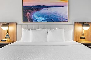 La Quinta Inn & Suites by Wyndham La Habra