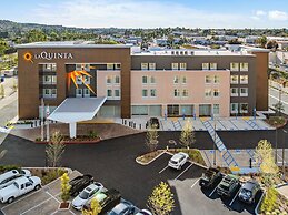 La Quinta Inn & Suites by Wyndham La Habra