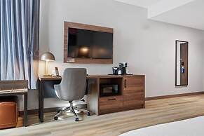 La Quinta Inn & Suites by Wyndham La Habra