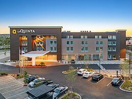 La Quinta Inn & Suites by Wyndham La Habra