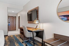 La Quinta Inn & Suites by Wyndham La Habra