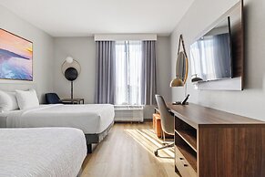 La Quinta Inn & Suites by Wyndham La Habra