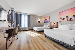 La Quinta Inn & Suites by Wyndham La Habra