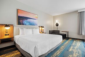 La Quinta Inn & Suites by Wyndham La Habra
