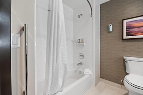 La Quinta Inn & Suites by Wyndham La Habra