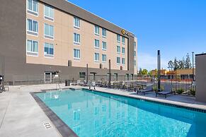 La Quinta Inn & Suites by Wyndham La Habra