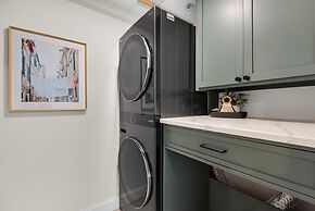 Emerald Dolphin Unit 1520