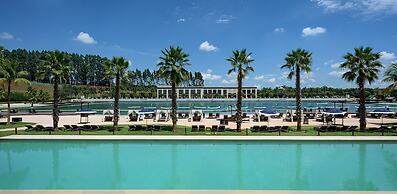 Boa Vista Surf Lodge