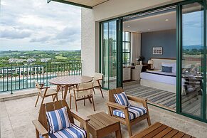 Boa Vista Surf Lodge