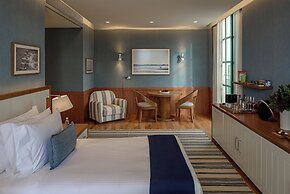 Boa Vista Surf Lodge