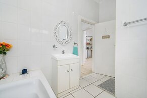 302 On Old Seaview Road Chelsea