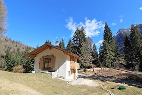 Baita La Ciamorza Near Dolomiti - Veneto