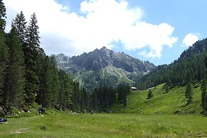 Baita La Ciamorza Near Dolomiti - Veneto