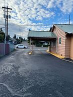 BUDGET INN
