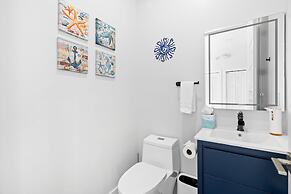 Luna Light Waterfront Pool Dock Views