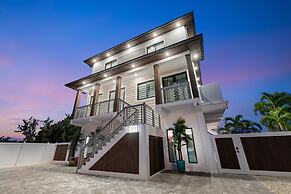 Luxury Seaside Escape Pool Dock Scenic Views