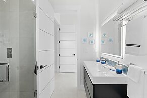 Luxury Seaside Escape Pool Dock Scenic Views