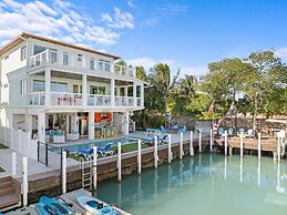 Luxury Waterfront Oasis w Heated Pool and 50 Dock