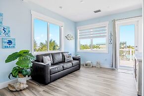 Luxury Waterfront Oasis w Heated Pool and 50 Dock