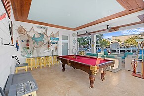 Luxury Waterfront Oasis w Heated Pool and 50 Dock